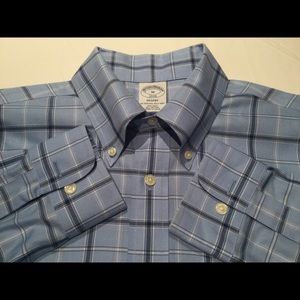 Brooks Brothers Regent (Athletic) fit Non-Iron 100% Cotton Button down S…
